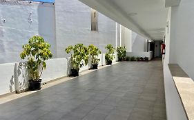Estudio con parking centro de Málaga by Grupo BMorales